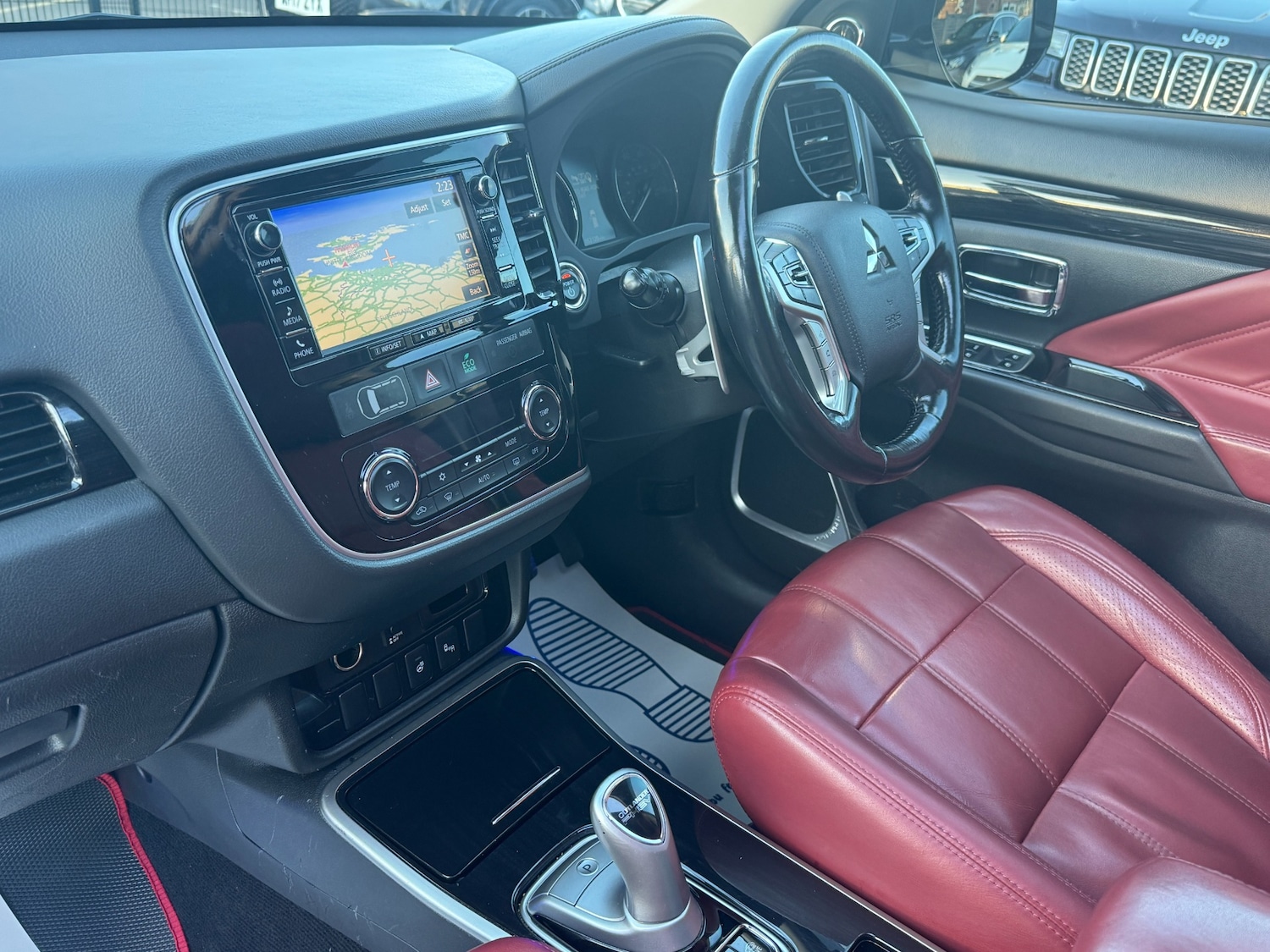 Used Mitsubishi Outlander 2017 for sale - 76762268: Photo 37