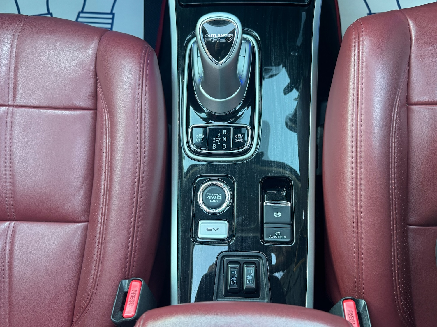 Used Mitsubishi Outlander 2017 for sale - 76762268: Photo 39