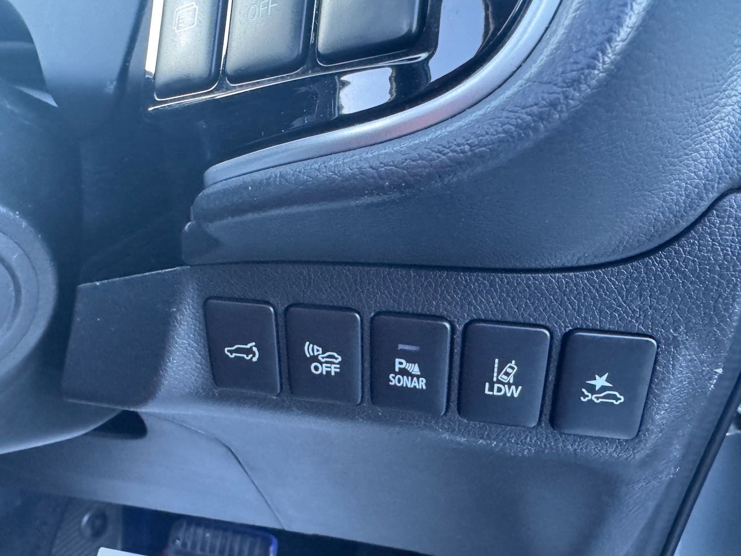 Used Mitsubishi Outlander 2017 for sale - 76762268: Photo 50