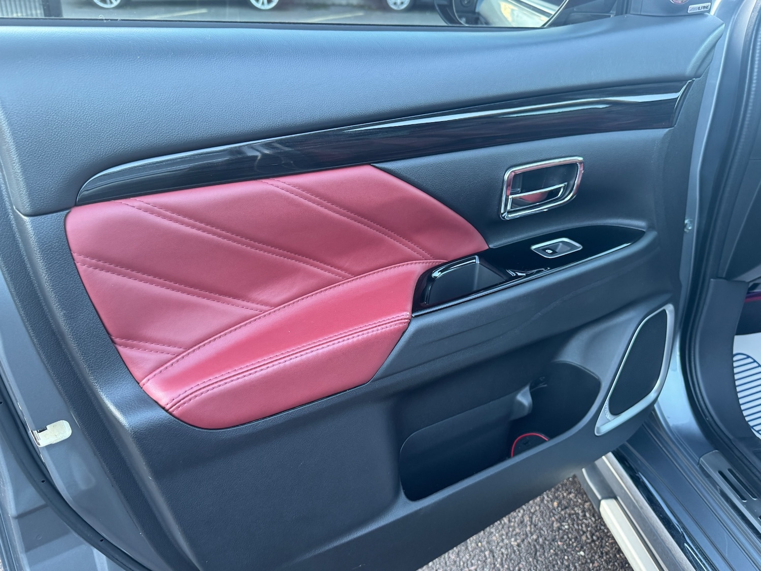 Used Mitsubishi Outlander 2017 for sale - 76762268: Photo 55