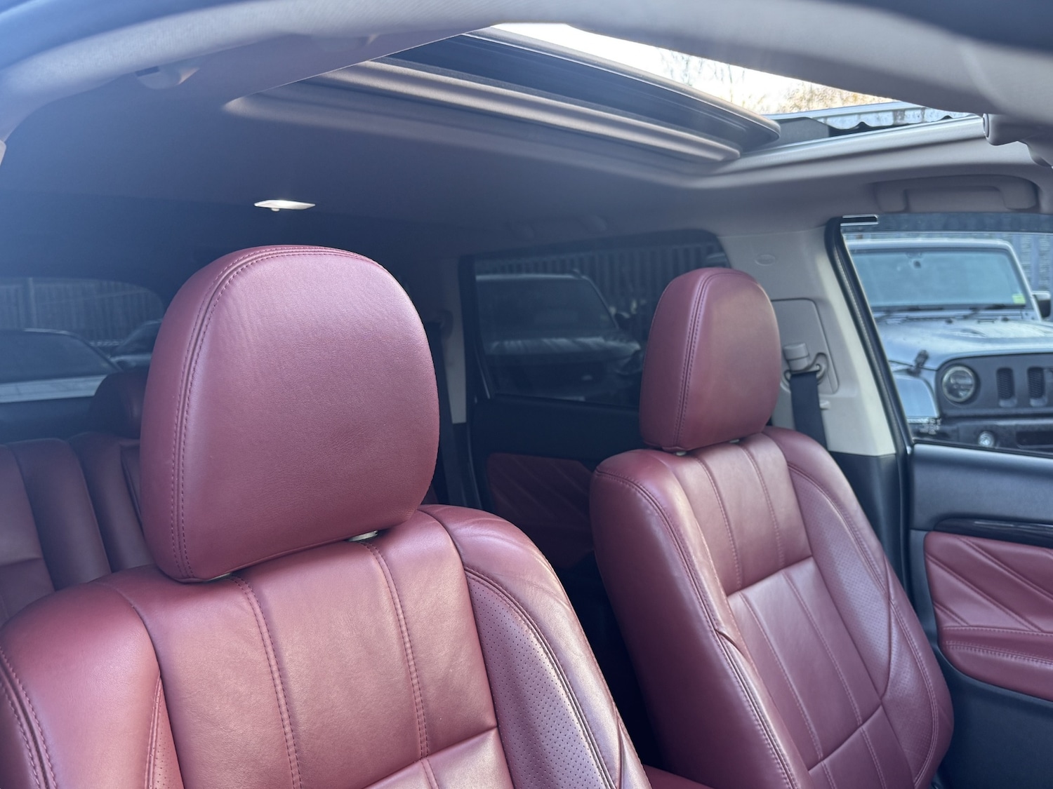 Used Mitsubishi Outlander 2017 for sale - 76762268: Photo 57