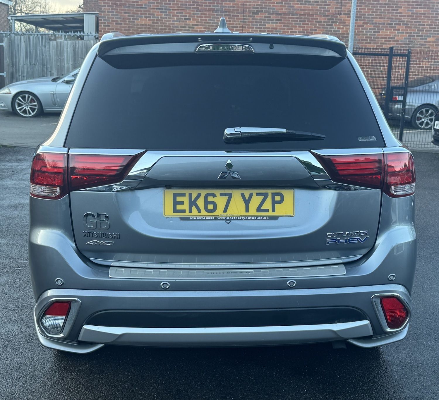 Used Mitsubishi Outlander 2017 for sale - 76762268: Photo 6