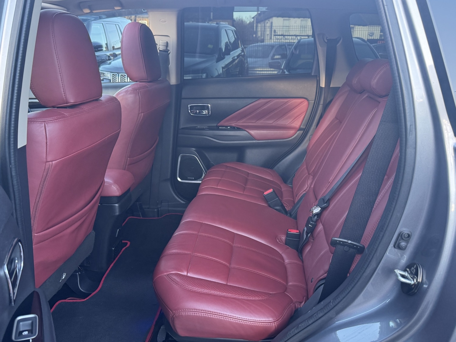 Used Mitsubishi Outlander 2017 for sale - 76762268: Photo 62