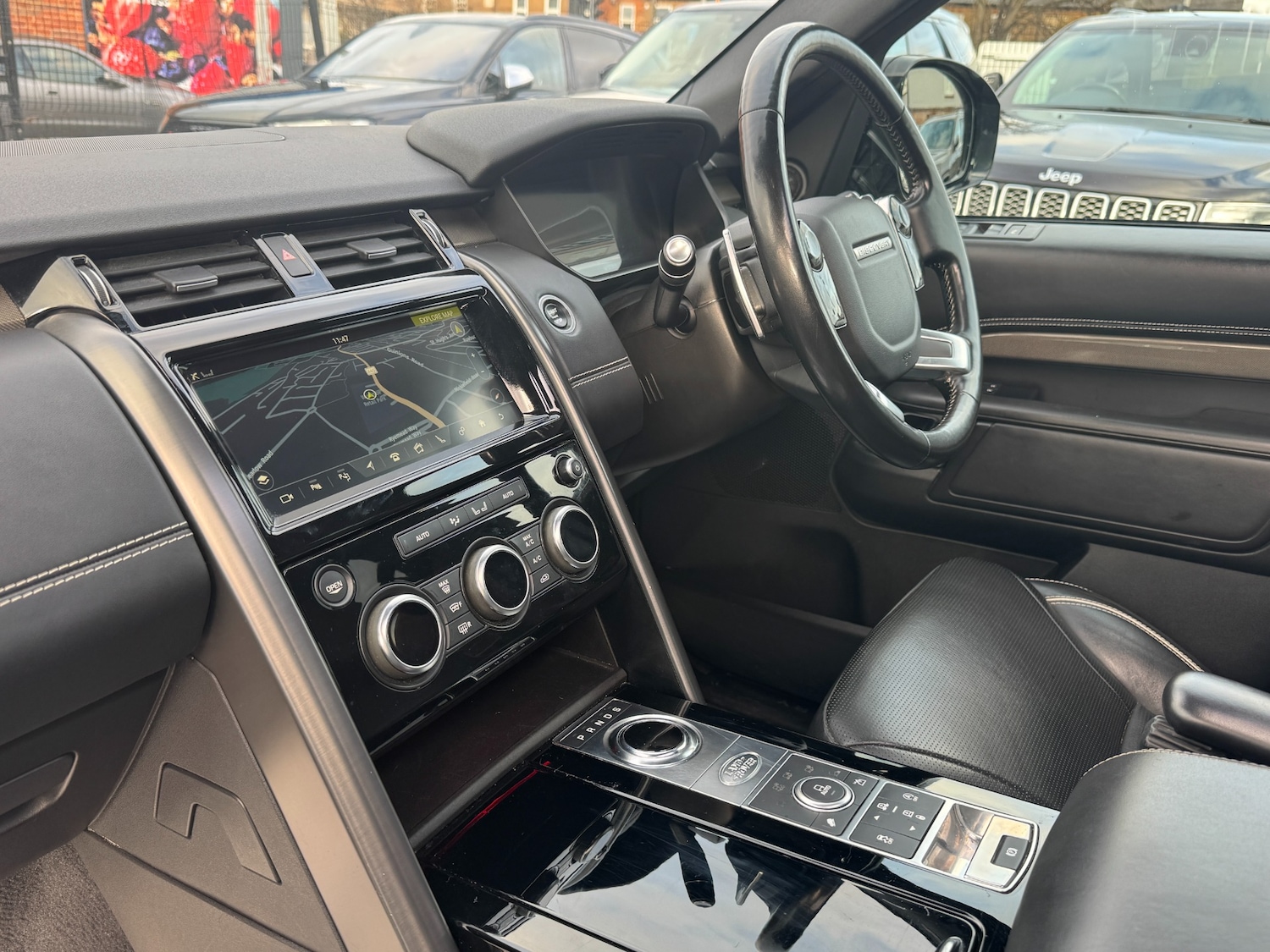 Used Land Rover Discovery 2020 for sale - 77013175: Photo 37