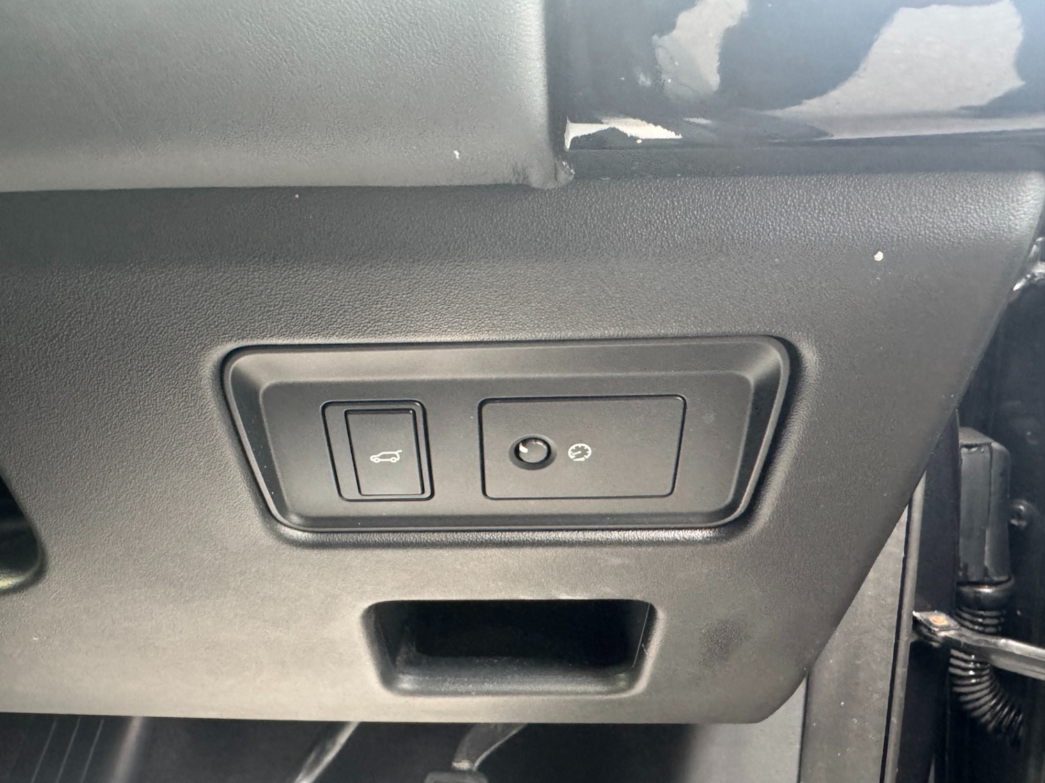 Used Land Rover Discovery 2020 for sale - 77013175: Photo 50