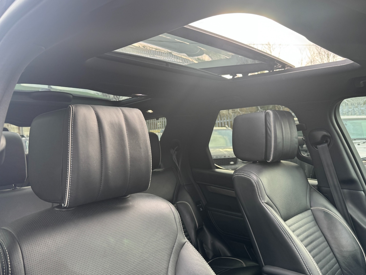 Used Land Rover Discovery 2020 for sale - 77013175: Photo 55