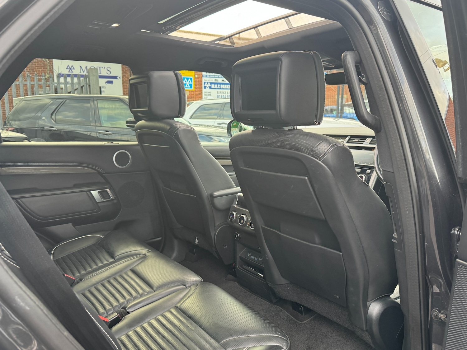 Used Land Rover Discovery 2020 for sale - 77013175: Photo 57