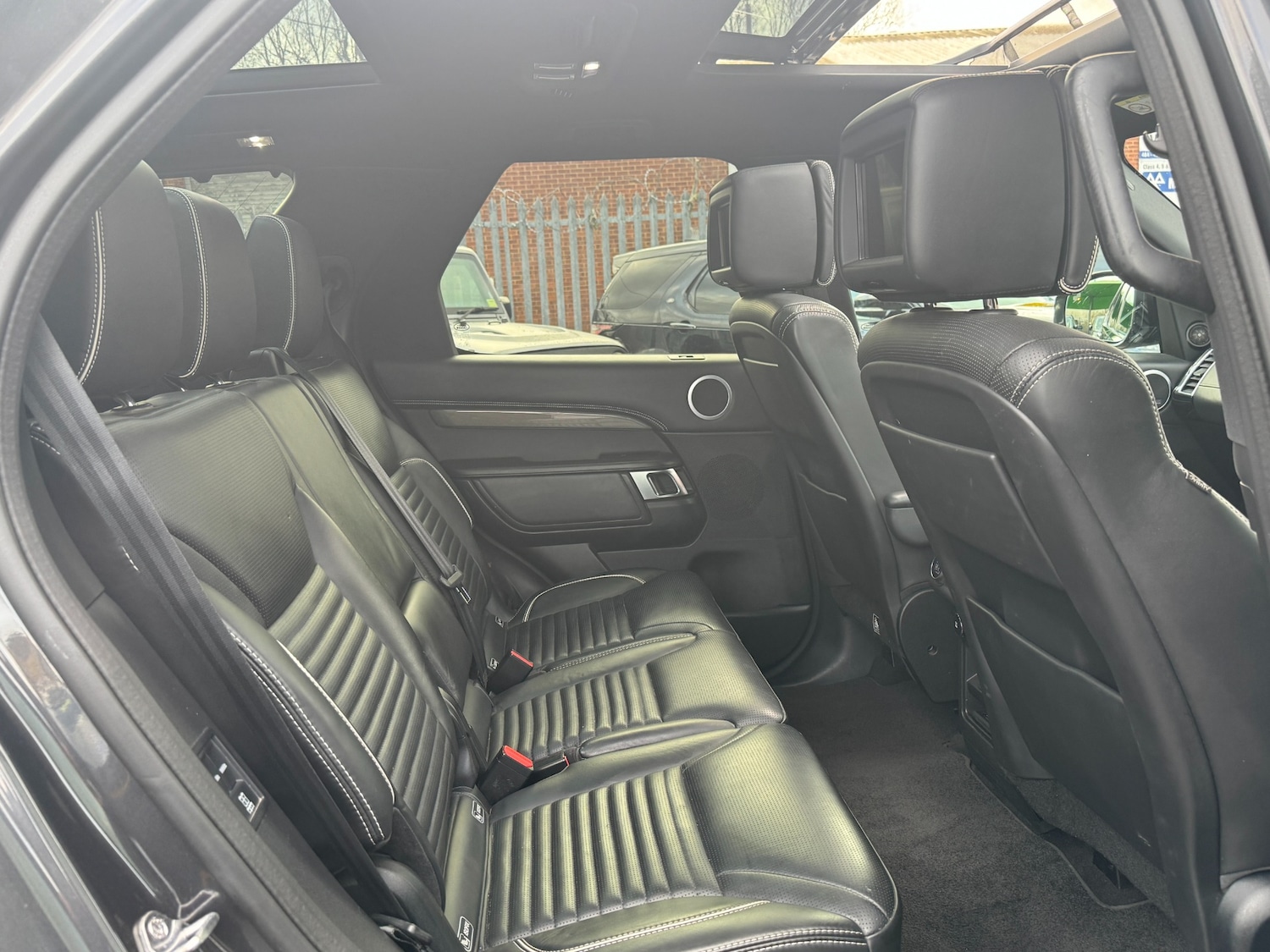 Used Land Rover Discovery 2020 for sale - 77013175: Photo 59