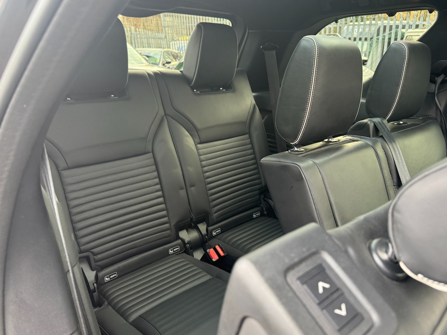 Used Land Rover Discovery 2020 for sale - 77013175: Photo 63