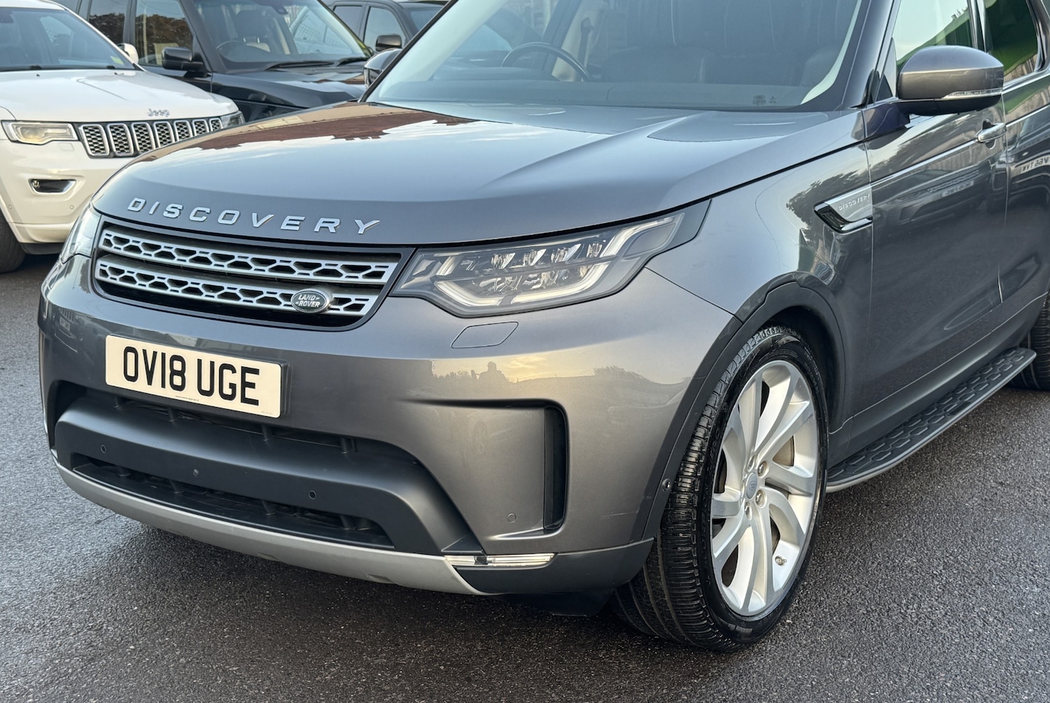 Used Land Rover Discovery 2018 for sale - 76637884: Photo 15