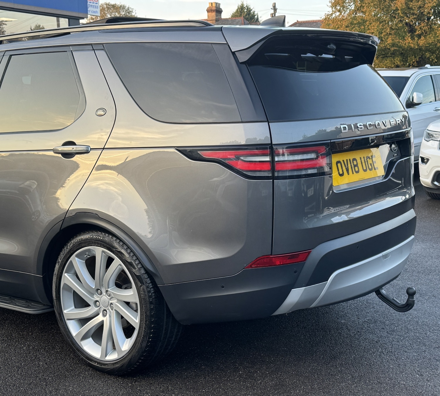 Used Land Rover Discovery 2018 for sale - 76637884: Photo 16