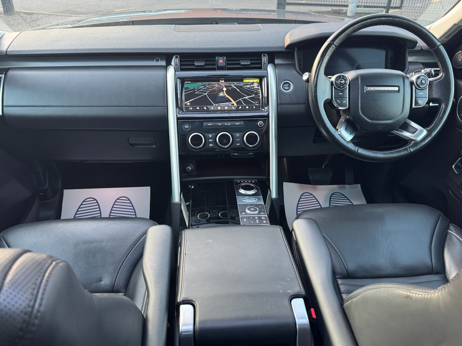 Used Land Rover Discovery 2018 for sale - 76637884: Photo 34