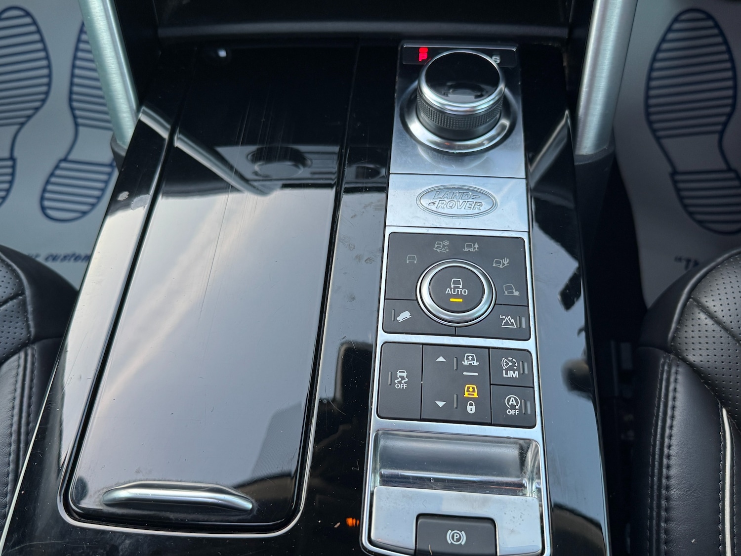 Used Land Rover Discovery 2018 for sale - 76637884: Photo 35