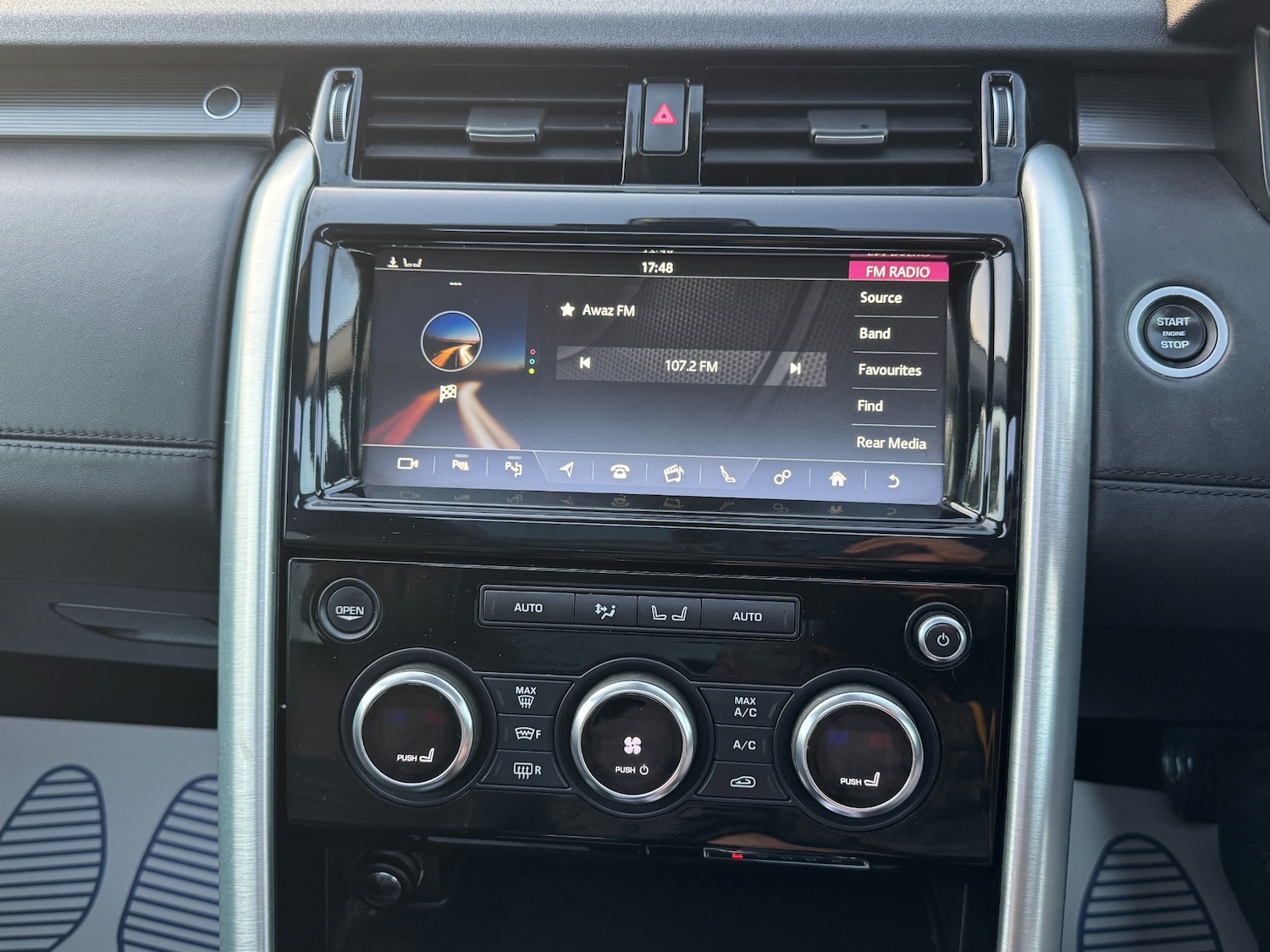 Used Land Rover Discovery 2018 for sale - 76637884: Photo 43