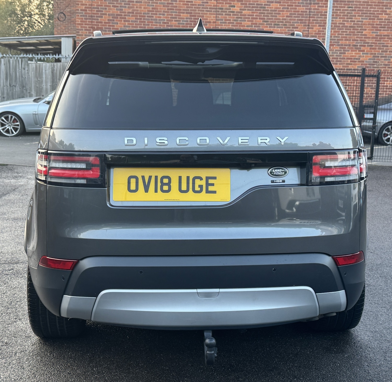 Used Land Rover Discovery 2018 for sale - 76637884: Photo 6