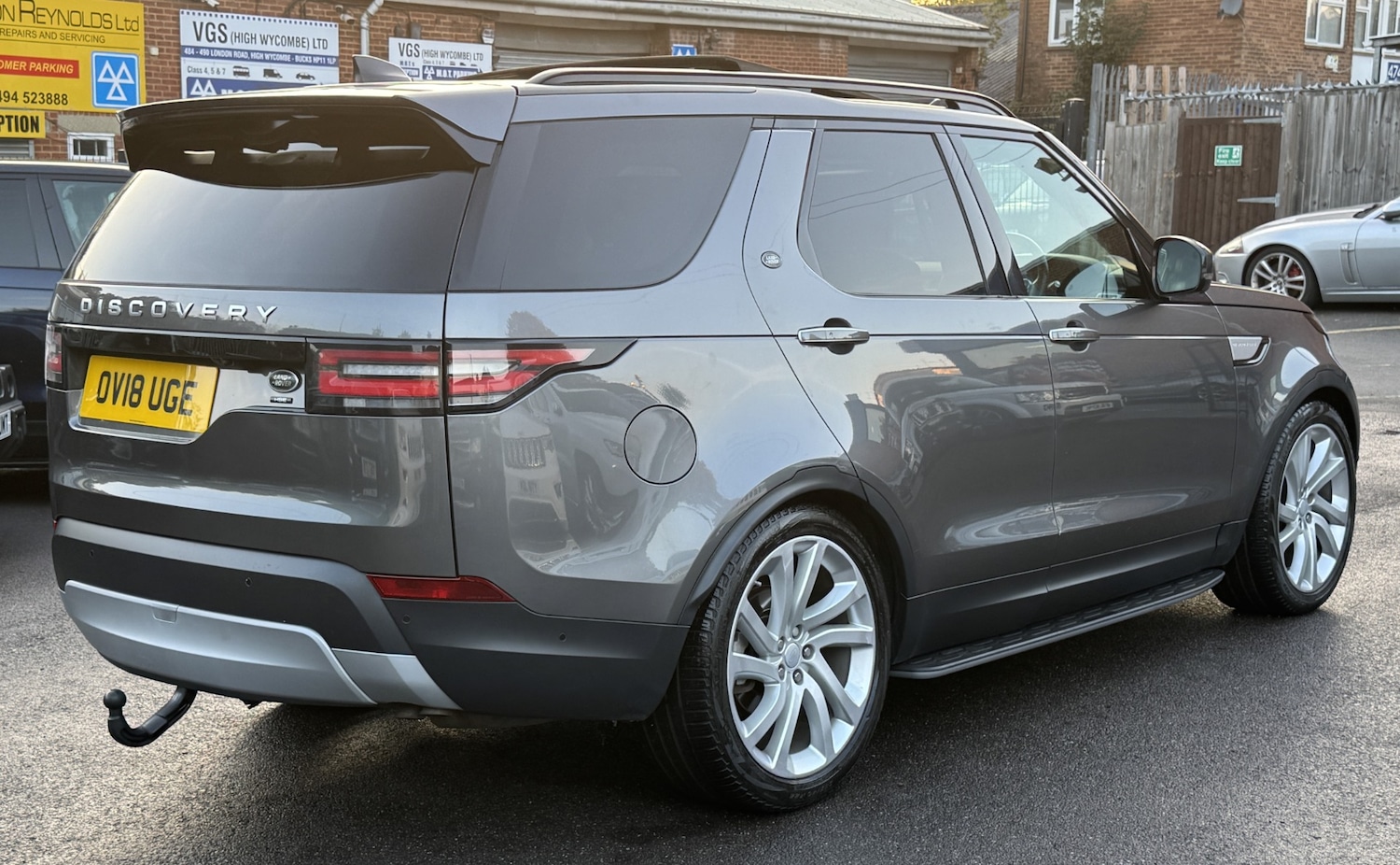 Used Land Rover Discovery 2018 for sale - 76637884: Photo 7