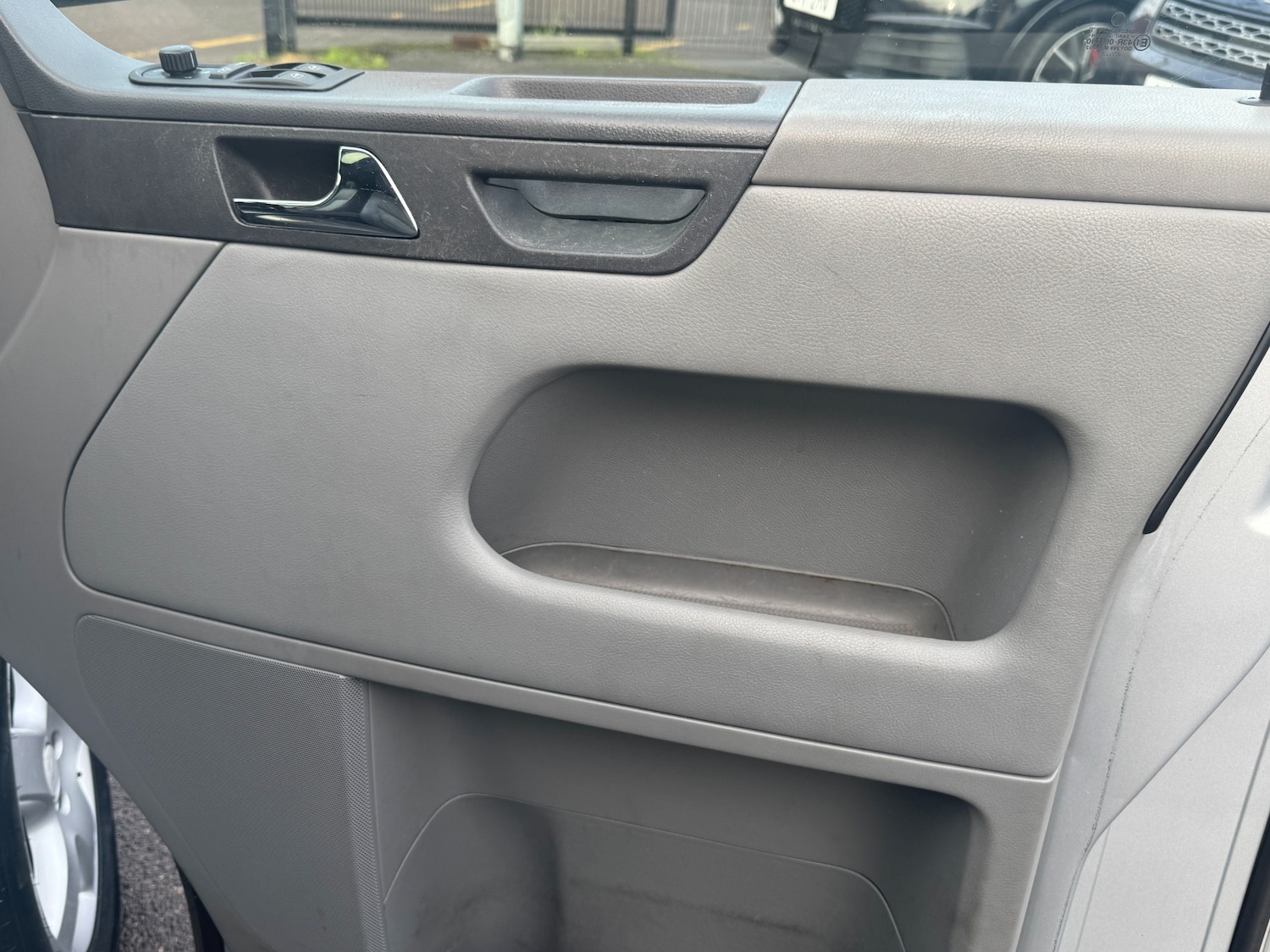 Used Volkswagen Caravelle 2007 for sale - 77069926: Photo 37