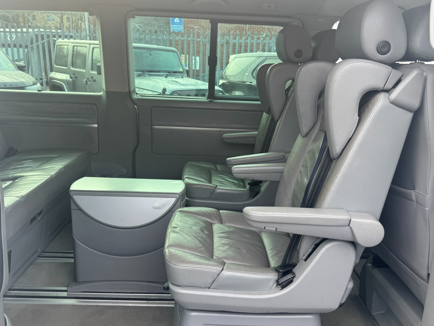 Used Volkswagen Caravelle 2007 for sale - 77069926: Photo 43