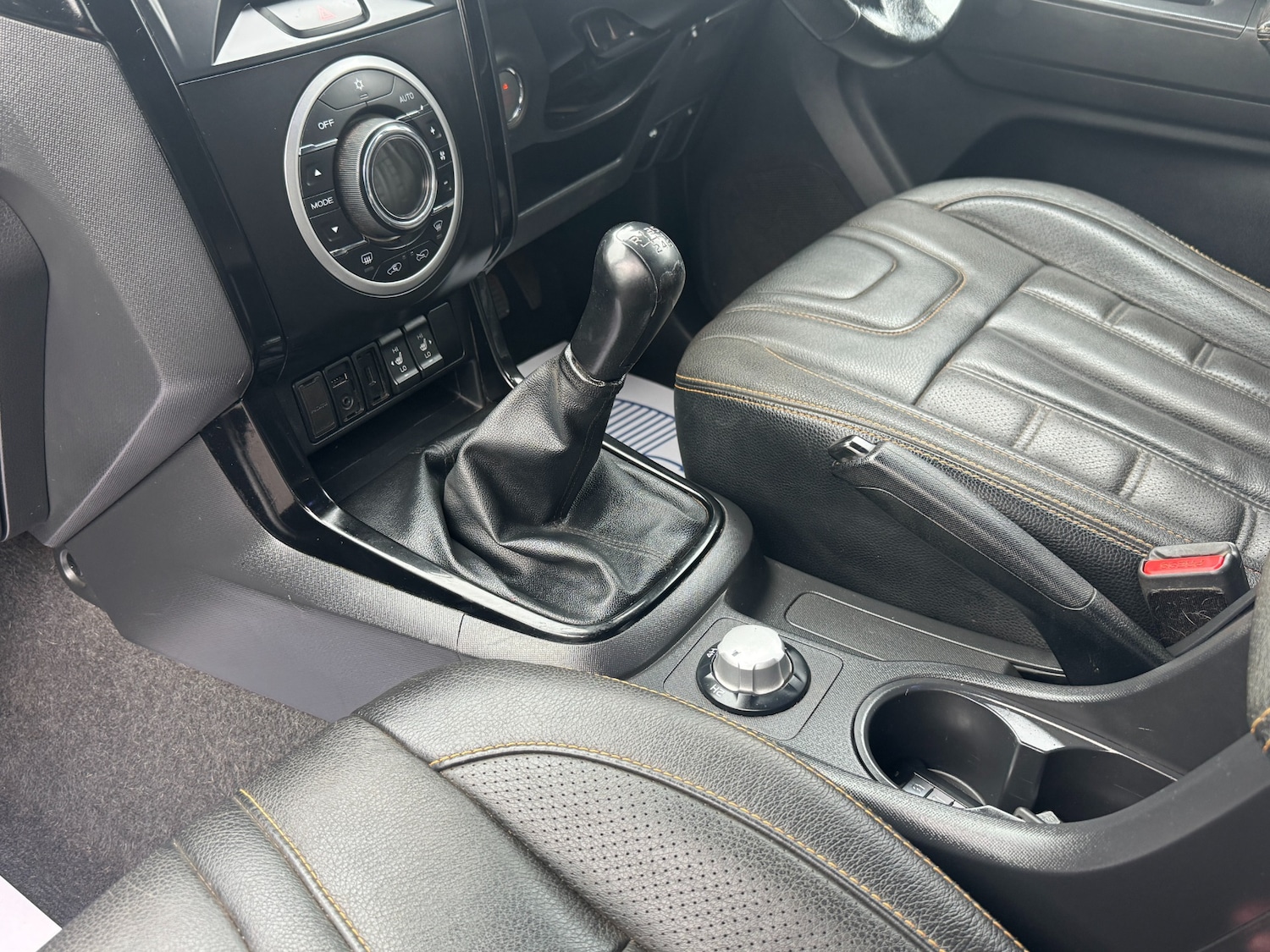 Used Isuzu D-Max 2017 for sale - 77707936: Photo 35