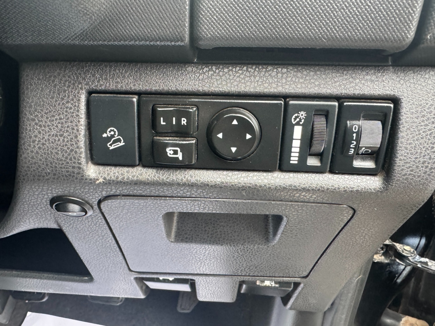 Used Isuzu D-Max 2017 for sale - 77707936: Photo 47