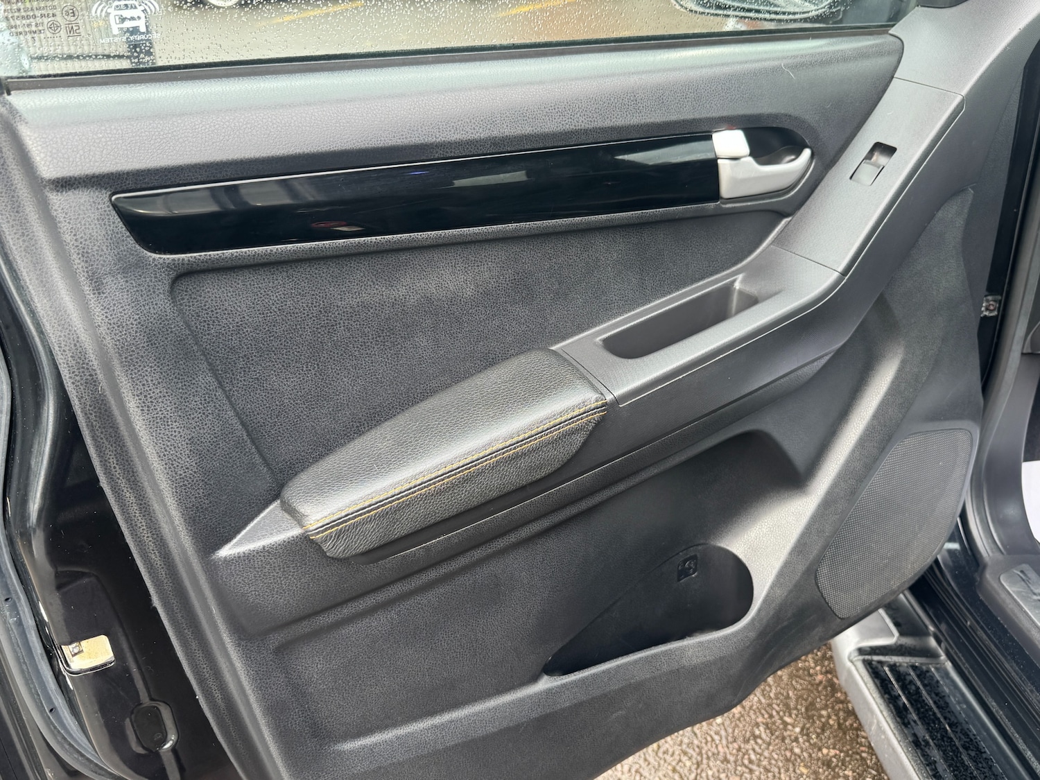 Used Isuzu D-Max 2017 for sale - 77707936: Photo 50