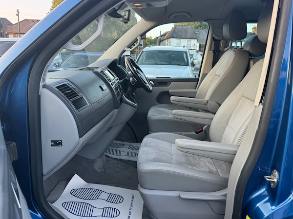 Used Volkswagen Caravelle 2015 for sale - 75545688: Photo 22