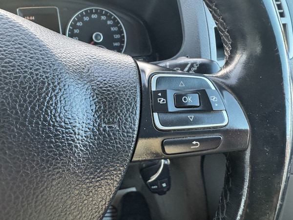 Used Volkswagen Caravelle 2015 for sale - 75545688: Photo 38