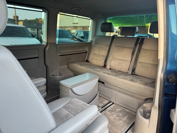 Used Volkswagen Caravelle 2015 for sale - 75545688: Photo 46