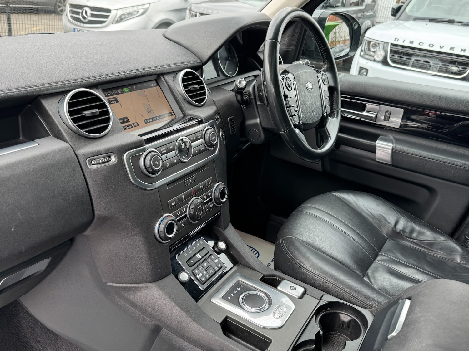 Used Land Rover Discovery 2016 for sale - 76566386: Photo 33