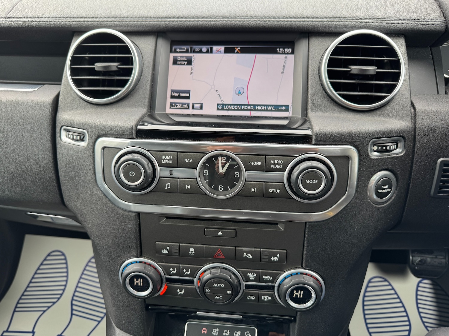 Used Land Rover Discovery 2016 for sale - 76566386: Photo 36