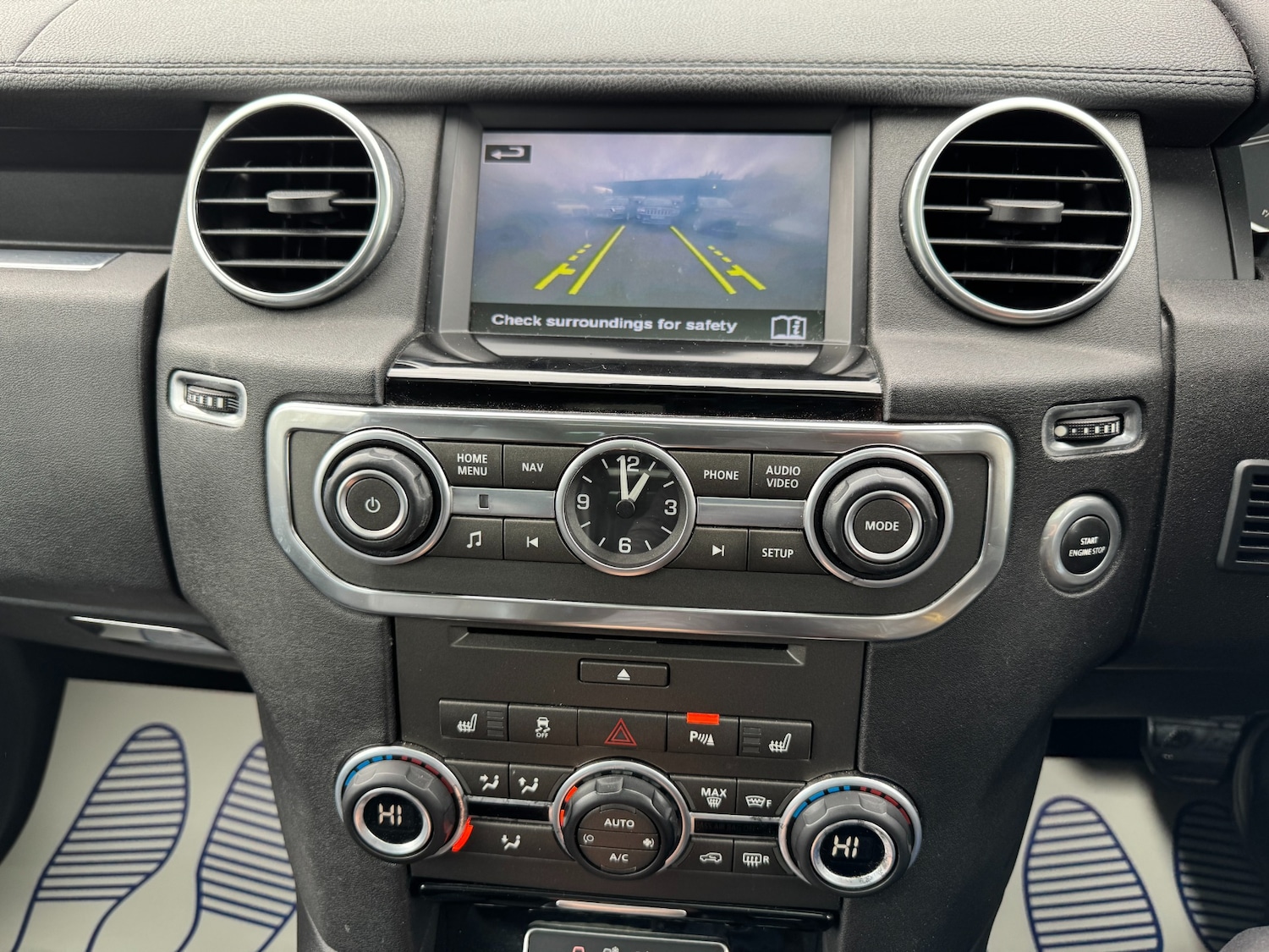 Used Land Rover Discovery 2016 for sale - 76566386: Photo 37