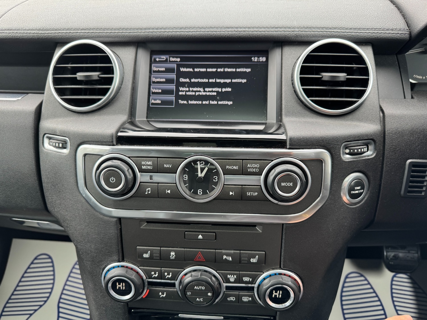 Used Land Rover Discovery 2016 for sale - 76566386: Photo 40