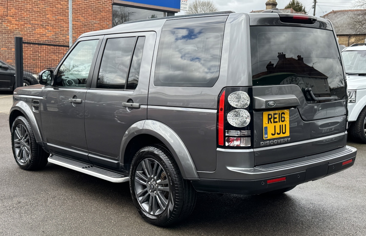 Used Land Rover Discovery 2016 for sale - 76566386: Photo 5