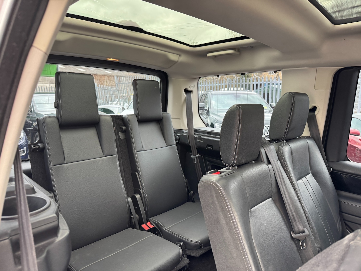 Used Land Rover Discovery 2016 for sale - 76566386: Photo 60