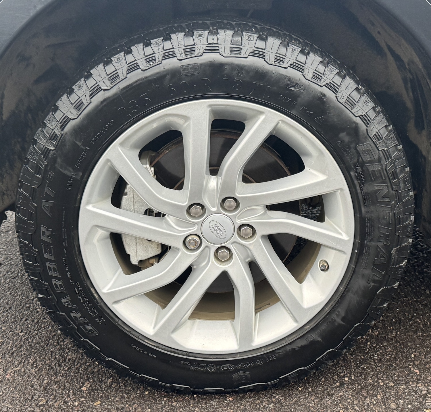 Used Land Rover Discovery Sport 2017 for sale - 76316677: Photo 22