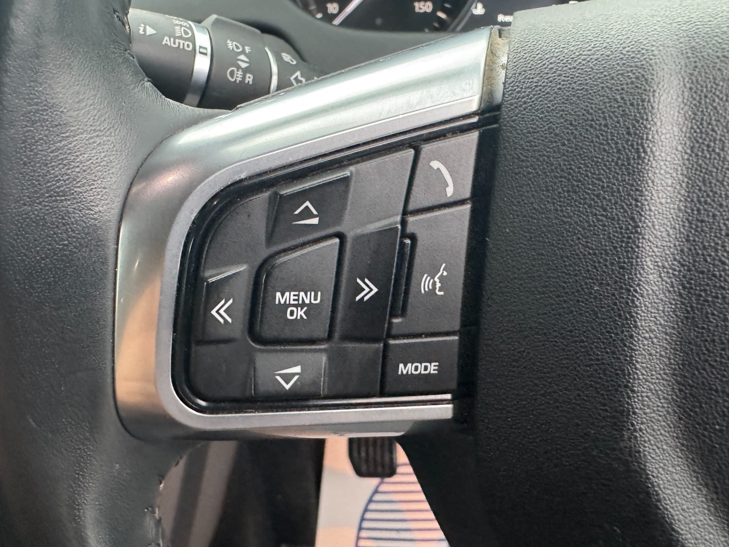 Used Land Rover Discovery Sport 2017 for sale - 76316677: Photo 42