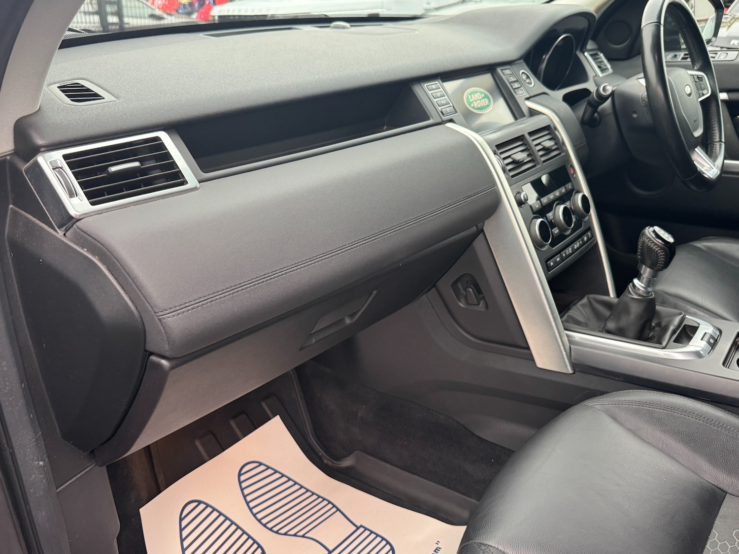 Used Land Rover Discovery Sport 2017 for sale - 76316677: Photo 46