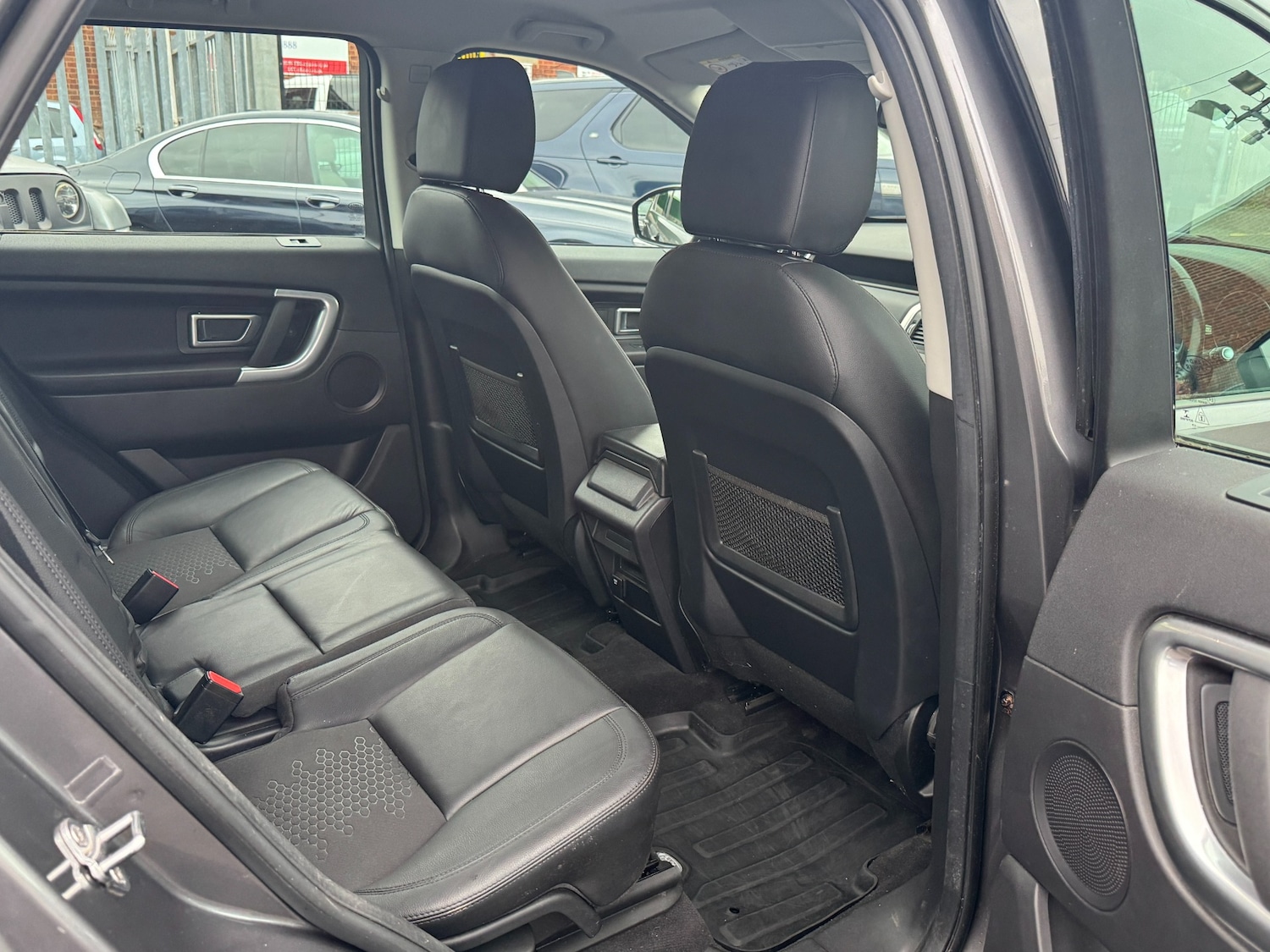 Used Land Rover Discovery Sport 2017 for sale - 76316677: Photo 47