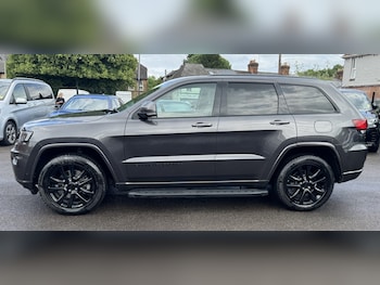 Used Jeep Grand Cherokee 2018 for sale - 74940788: Photo