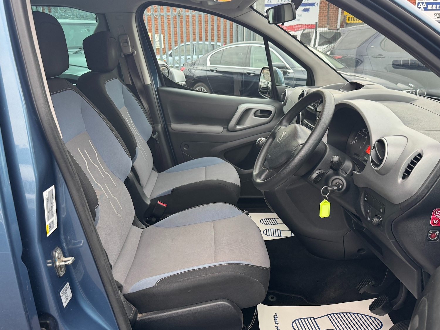 Used Peugeot Partner Tepee 2016 for sale - 76340653: Photo 26