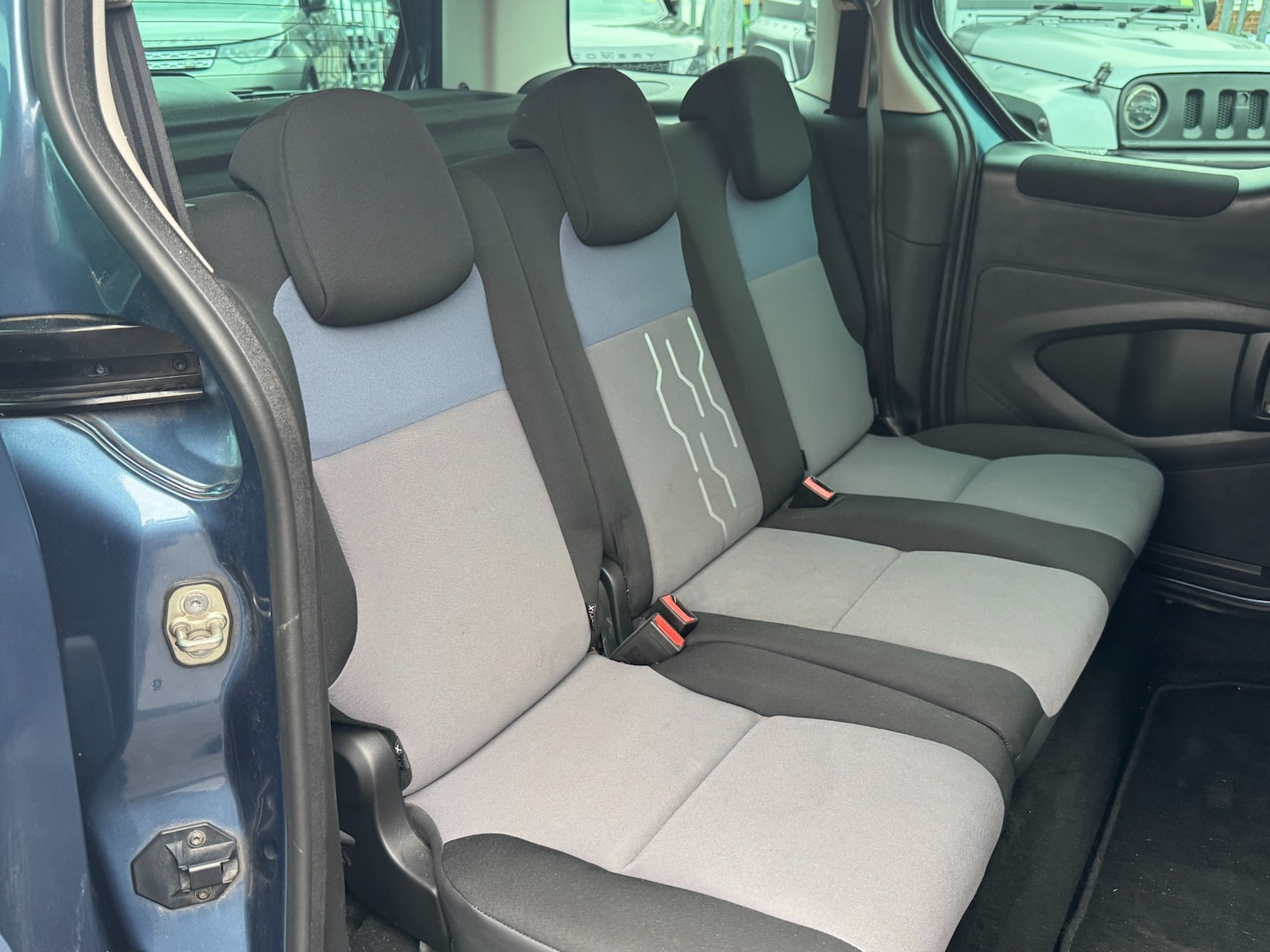 Used Peugeot Partner Tepee 2016 for sale - 76340653: Photo 40