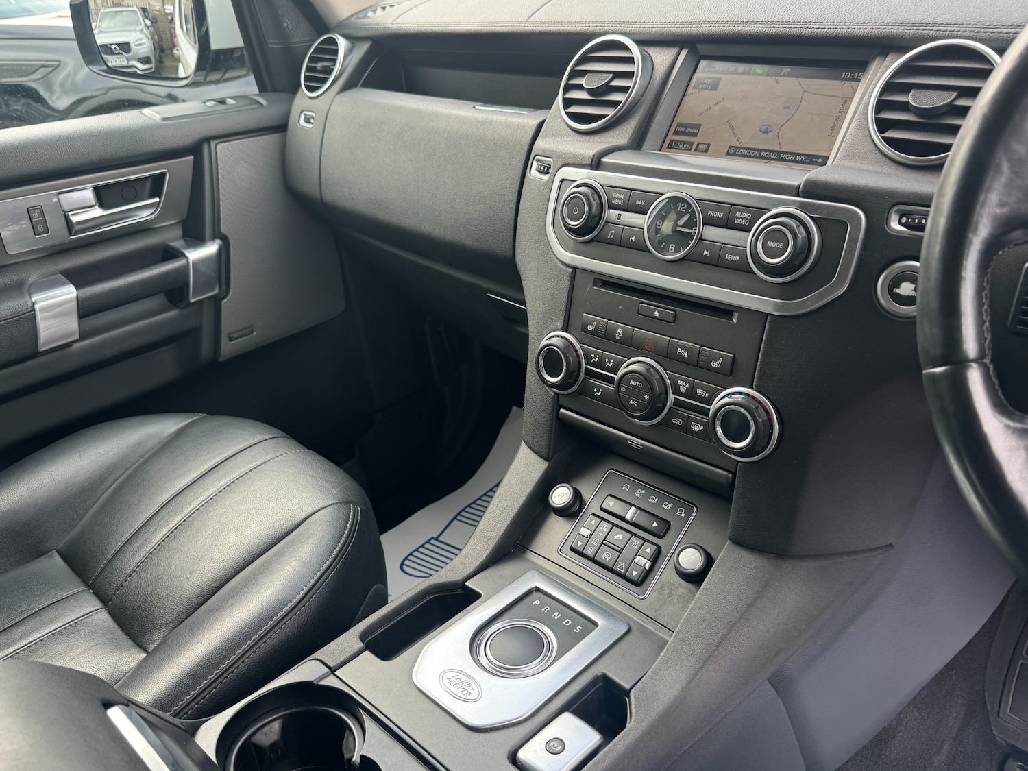 Used Land Rover Discovery 2016 for sale - 77896201: Photo 33