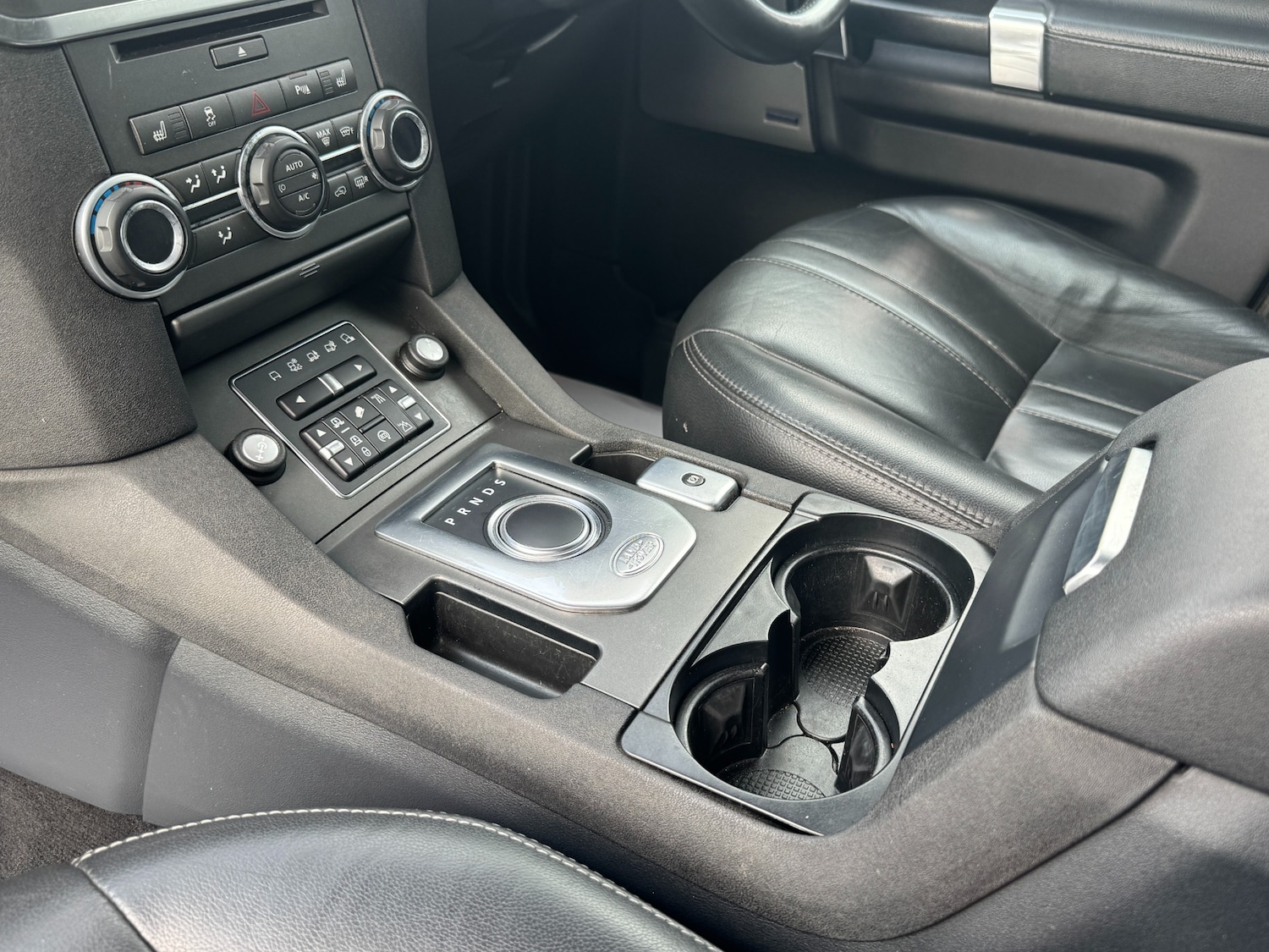 Used Land Rover Discovery 2016 for sale - 77896201: Photo 34