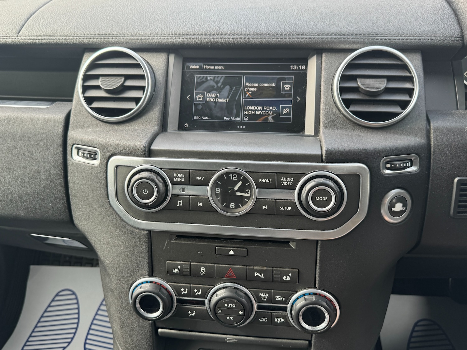 Used Land Rover Discovery 2016 for sale - 77896201: Photo 41