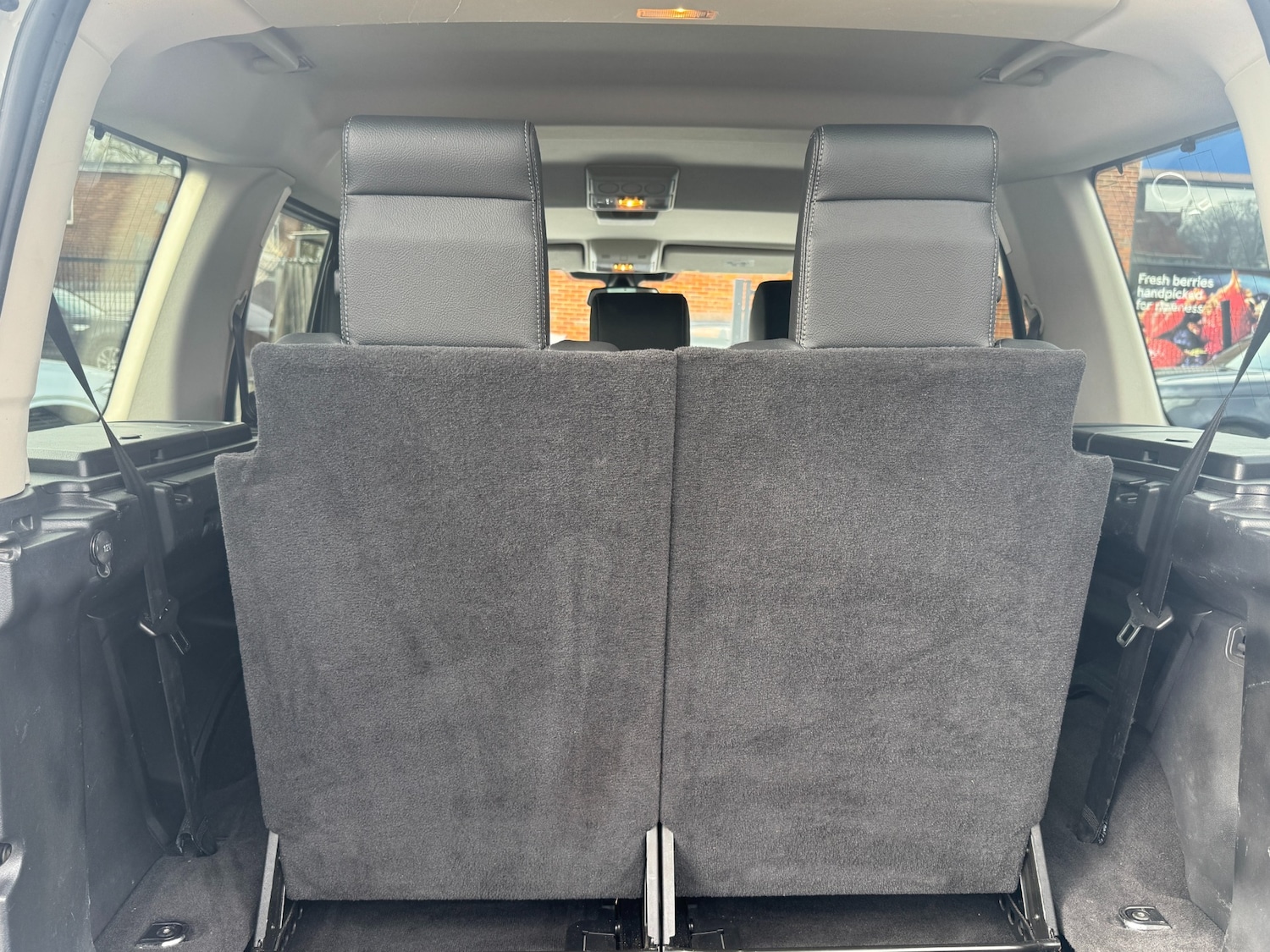 Used Land Rover Discovery 2016 for sale - 77896201: Photo 64