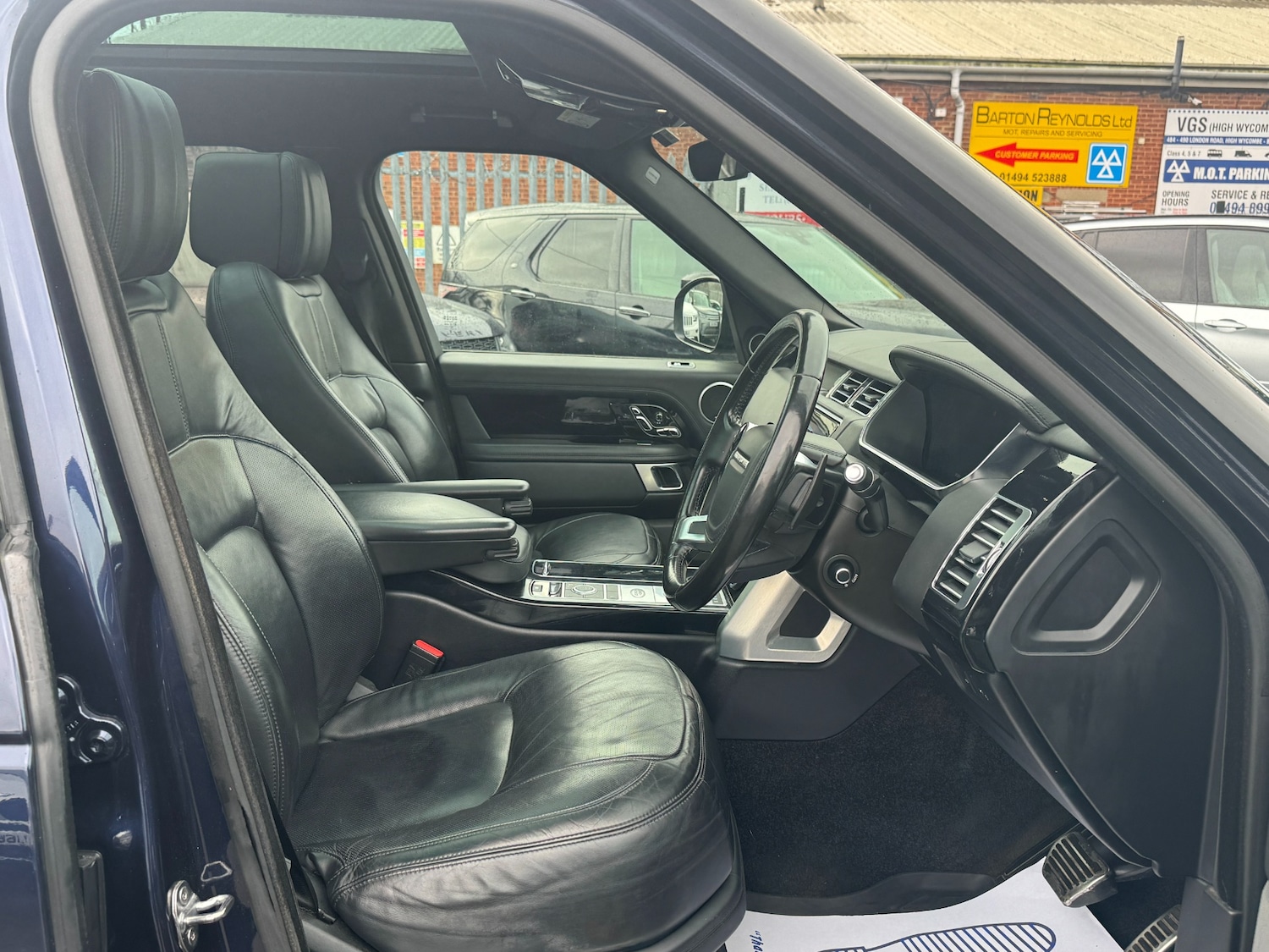 Used Land Rover Range Rover 2018 for sale - 77482649: Photo 36