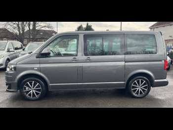 Used Volkswagen Caravelle 2015 for sale - 74122888: Photo