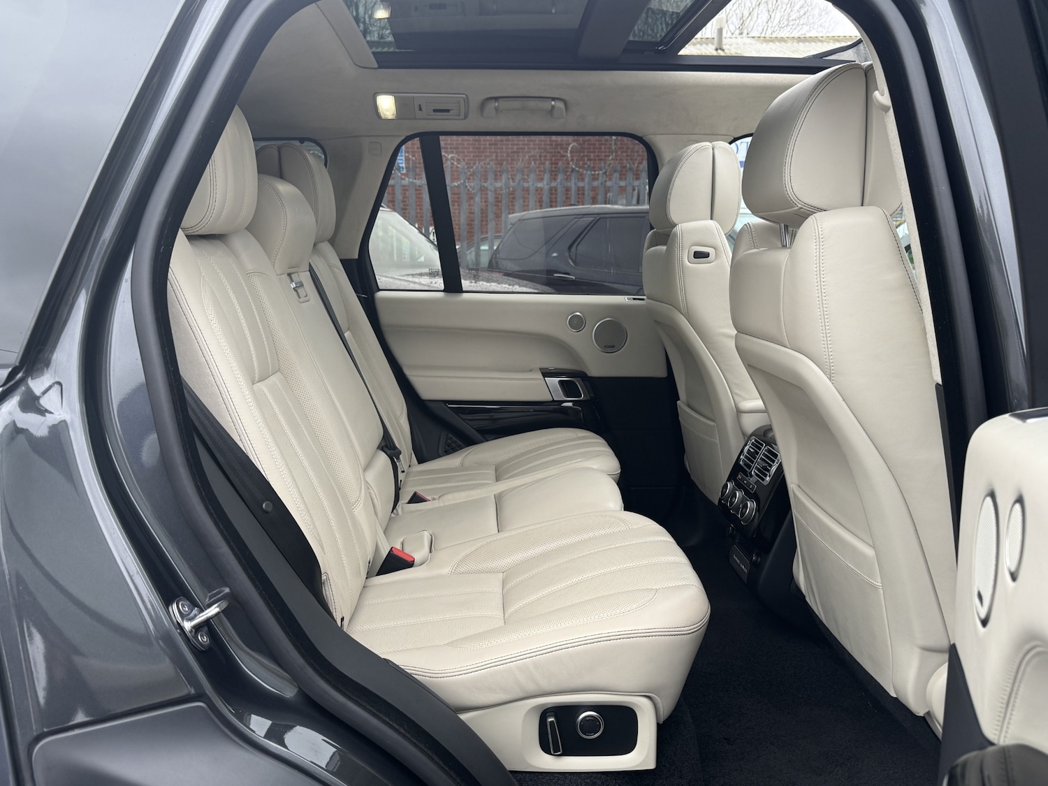 Used Land Rover Range Rover 2018 for sale - 78067321: Photo 64