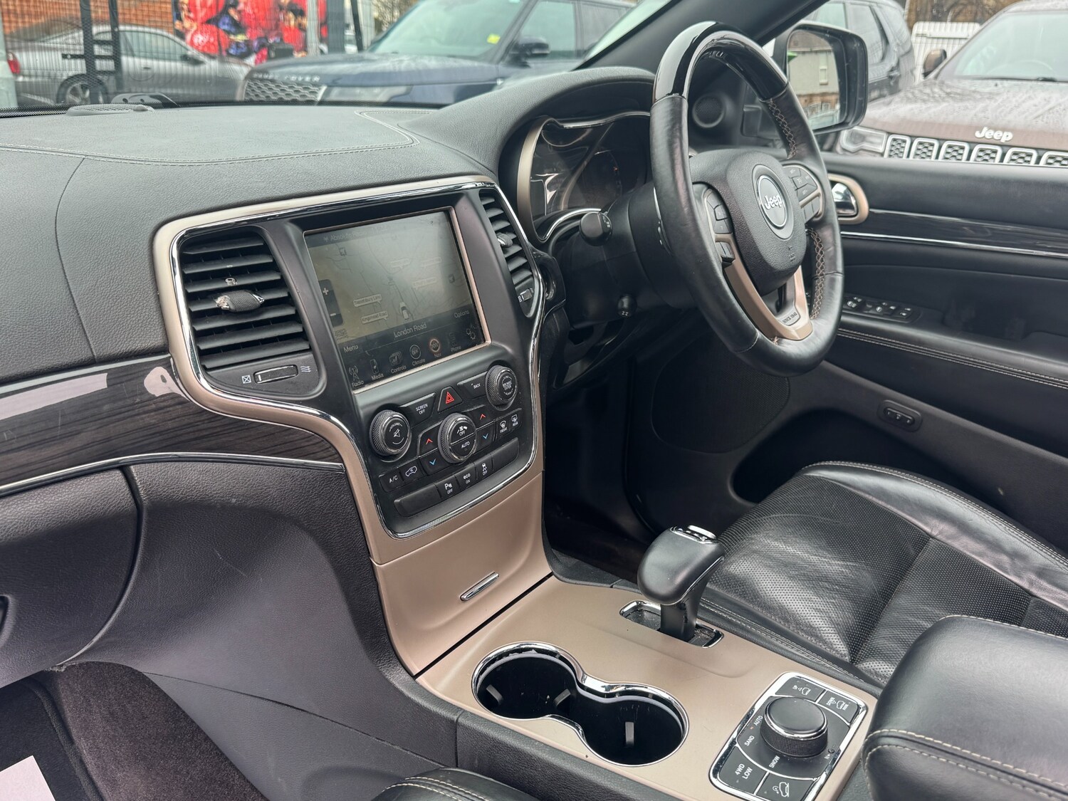 Used Jeep Grand Cherokee 2016 for sale - 78176857: Photo 35