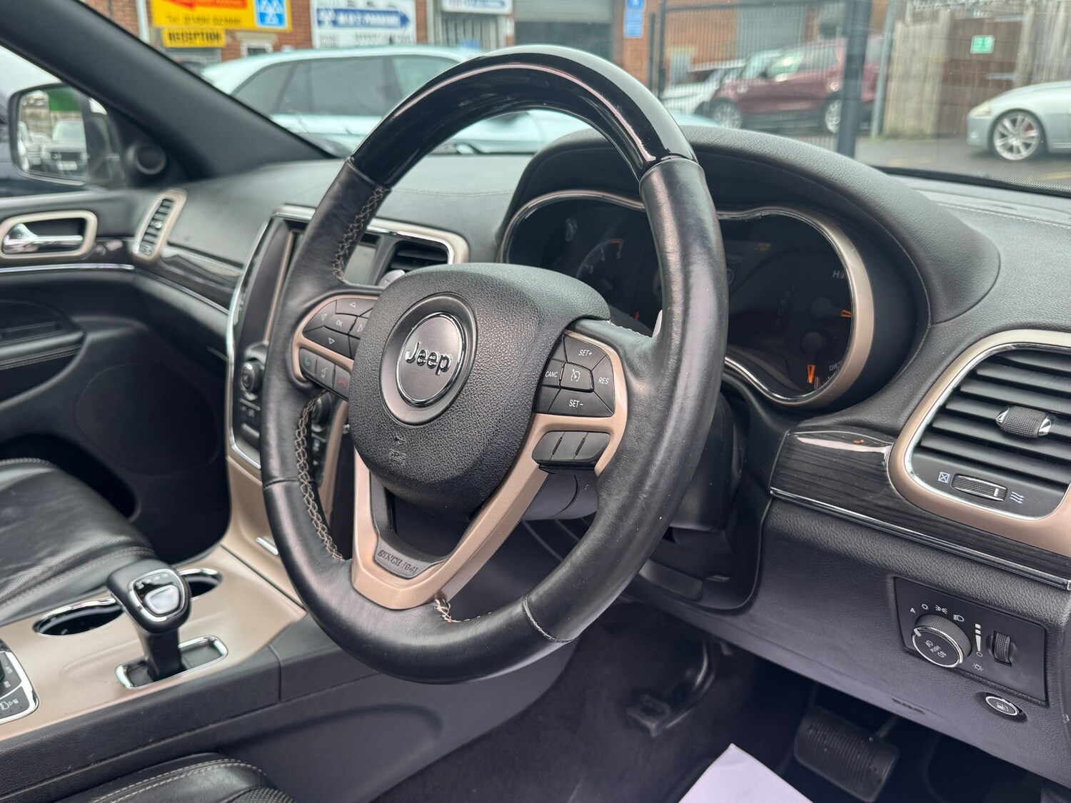 Used Jeep Grand Cherokee 2016 for sale - 78176857: Photo 49